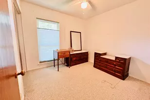 1704 Parkside Ln, Austin, TX 78745 - Photo 10