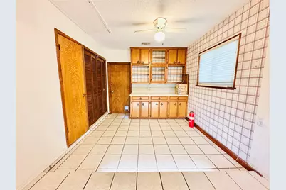 1704 Parkside Lane, Austin, TX 78745 - Photo 20