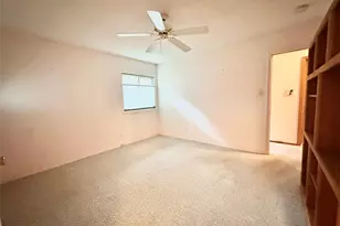 1704 Parkside Ln, Austin, TX 78745 - Photo 16
