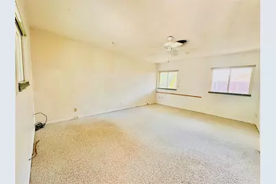 1704 Parkside Lane, Austin, TX 78745 - Photo 22
