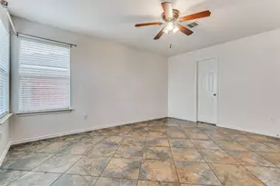 13620 Lyndon B Johnson St, Manor, TX 78653 - Photo 14