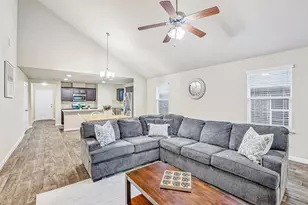 10604 Menominee Falls Ln, Austin, TX 78754 - Photo 10