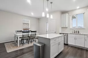 160 Sweetleaf Dr, Buda, TX 78610 - Photo 10