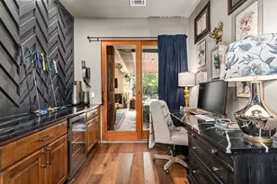 3 Applegreen Ct, The Hills, TX 78738 - Photo 18