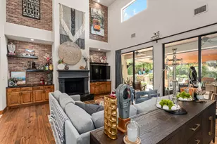 3 Applegreen Ct, The Hills, TX 78738 - Photo 12