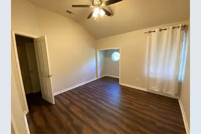 8811 Glen Canyon Drive, Round Rock, TX 78681 - Photo 16