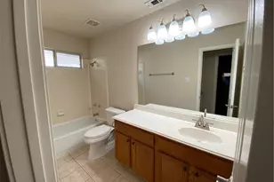 8811 Glen Canyon Dr, Round Rock, TX 78681 - Photo 18
