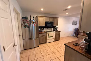 3254 Swallow Pointe, New Braunfels, TX 78130 - Photo 8