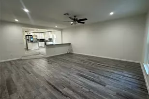 908 Plateau Cir, Austin, TX 78745 - Photo 4