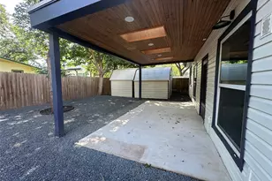 908 Plateau Cir, Austin, TX 78745 - Photo 26