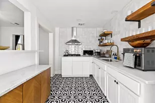 110 E Craig Pl, San Antonio, TX 78212 - Photo 10