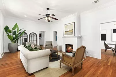 110 E Craig Place #2, San Antonio, TX 78212 - Photo 2