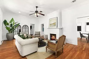 110 E Craig Pl, San Antonio, TX 78212 - Photo 2