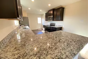 401 Hyacinth Way, Jarrell, TX 76537 - Photo 12