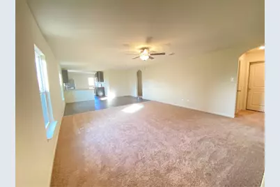 401 Hyacinth Way, Jarrell, TX 76537 - Photo 8