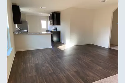 401 Hyacinth Way, Jarrell, TX 76537 - Photo 6