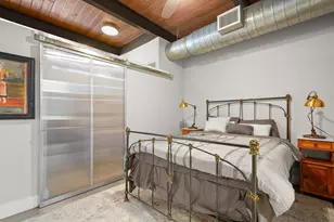 2205 N Lamar Blvd, Austin, TX 78705 - Photo 12