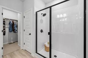 8004 Andravida Dr, Austin, TX 78747 - Photo 12
