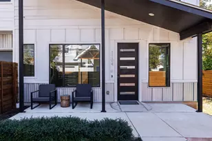 1104 E 2nd St, Austin, TX 78702 - Photo 2