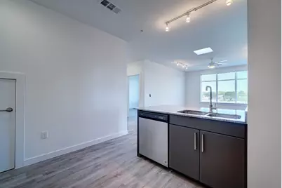 13130 Pond Springs Road Road #3301, Austin, TX 78729 - Photo 10