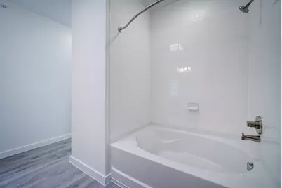 13130 Pond Springs Road Road #3301, Austin, TX 78729 - Photo 18