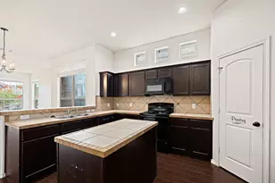 118 Creekside Villa Dr, Kyle, TX 78640 - Photo 14