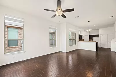 118 Creekside Villa Drive, Kyle, TX 78640 - Photo 8