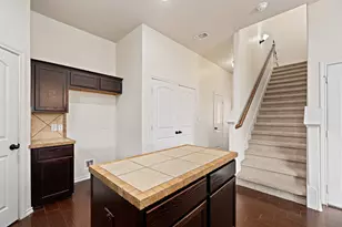 118 Creekside Villa Dr, Kyle, TX 78640 - Photo 12