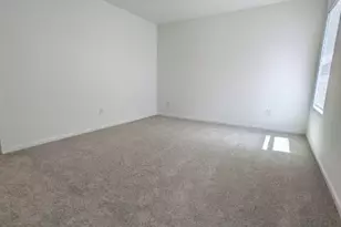 160 Star Packer Ln, Jarrell, TX 76537 - Photo 4