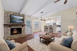 5103 Stone Gate Dr, Austin, TX 78721 - Photo 10