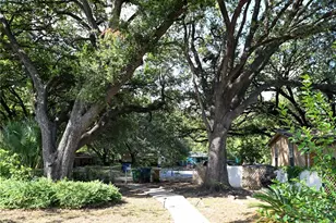 1505 Robert Weaver Ave Ave, Austin, TX 78702 - Photo 18