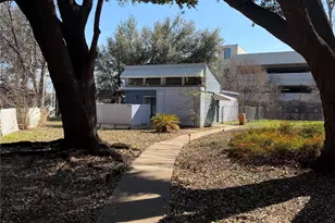 1505 Robert Weaver Ave Ave, Austin, TX 78702 - Photo 2