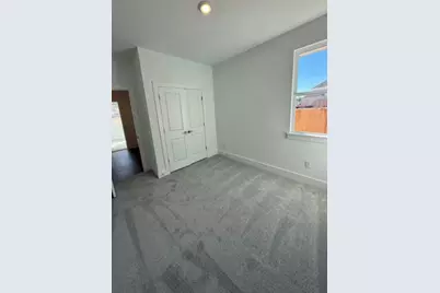 211 Jarred Bryant Avenue, Kyle, TX 78640 - Photo 8