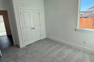 211 Jarred Bryant Ave, Kyle, TX 78640 - Photo 8