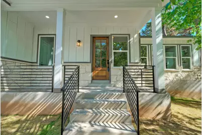 108 Huelo Court, Bastrop, TX 78602 - Photo 4