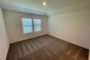 107 Sophora Dr, Hutto, TX 78634 - Photo 10