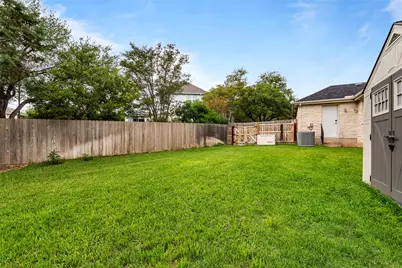 7021 Colberg Court, Austin, TX 78749 - Photo 36