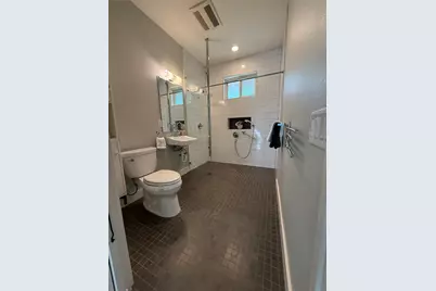 1905 W Saint Johns Ave #B, Austin, TX 78757 - Photo 6