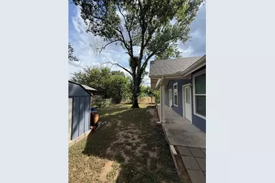 1905 W Saint Johns Ave #B, Austin, TX 78757 - Photo 16