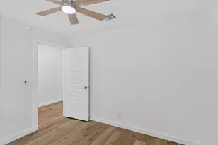 6702 Roseborough Dr, Austin, TX 78747 - Photo 22