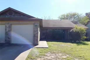 1811 Prairie Knoll Ct, Austin, TX 78758 - Photo 1