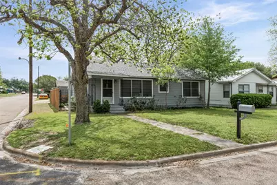 1507 N Cleveland Avenue, Cameron, TX 76520 - Photo 2