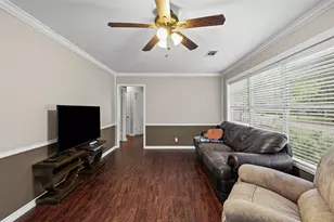 1507 N Cleveland Ave, Cameron, TX 76520 - Photo 8