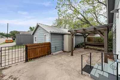 1507 N Cleveland Avenue, Cameron, TX 76520 - Photo 30