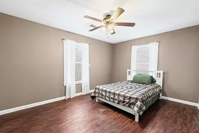 1507 N Cleveland Avenue, Cameron, TX 76520 - Photo 26