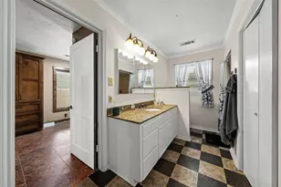 1507 N Cleveland Ave, Cameron, TX 76520 - Photo 16