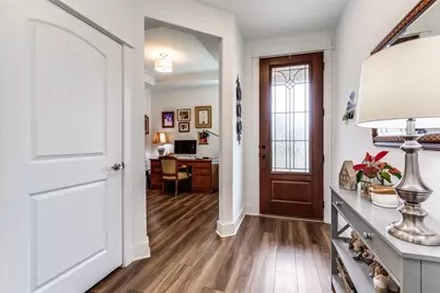 702 Saratoga Lane, Georgetown, TX 78633 - Photo 4
