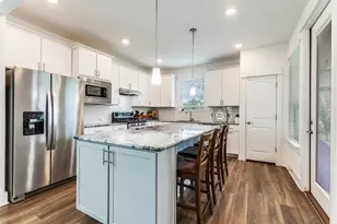 702 Saratoga Ln, Georgetown, TX 78633 - Photo 10