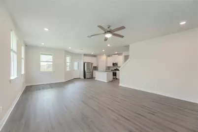 512 Clearlake Drive, Hutto, TX 78634 - Photo 6
