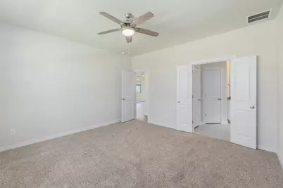 512 Clearlake Drive, Hutto, TX 78634 - Photo 16